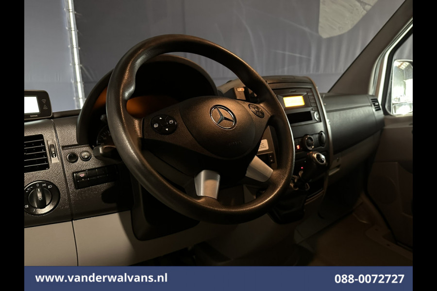 Mercedes-Benz Sprinter 316 CDI 163pk L2H2 Euro6 Airco | 2800kg trekhaak | Cruisecontrol | Parkeersensoren zijdeur