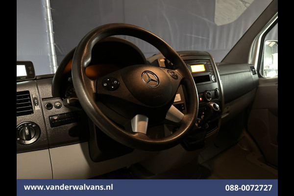 Mercedes-Benz Sprinter 316 CDI 163pk L2H2 Euro6 Airco | 2800kg trekhaak | Cruisecontrol | Parkeersensoren zijdeur