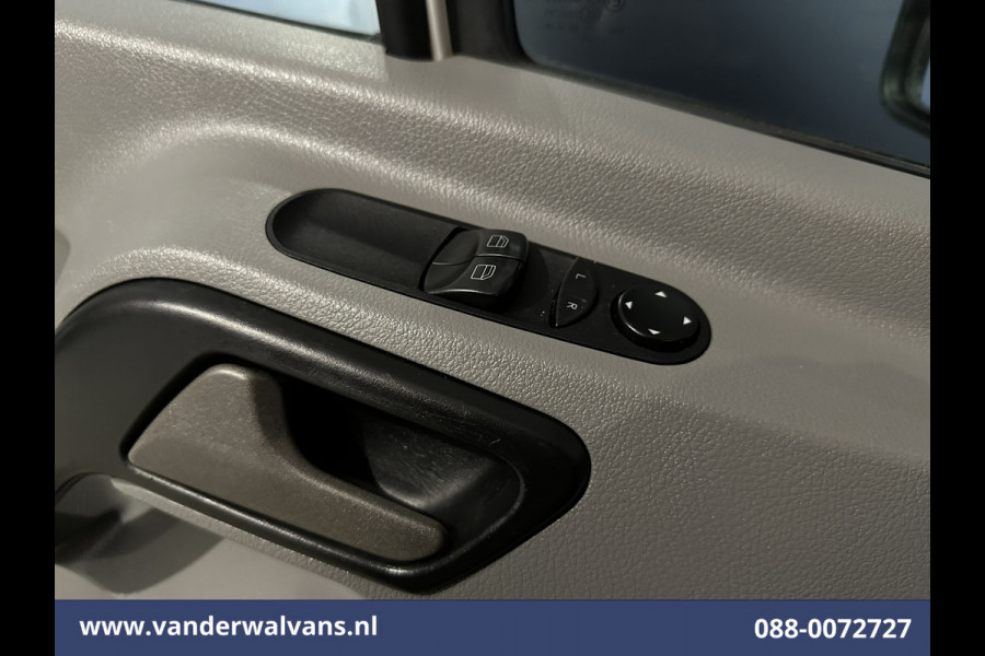 Mercedes-Benz Sprinter 316 CDI 163pk L2H2 Euro6 Airco | 2800kg trekhaak | Cruisecontrol | Parkeersensoren zijdeur