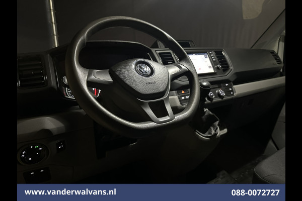 Volkswagen Crafter 2.0 TDI 141pk L3H2 L2H1 Euro6 Airco | Camera | Navigatie | 3000kg trekhaak Apple Carplay, Android Auto, Parkeersensoren, Bijrijdersbank