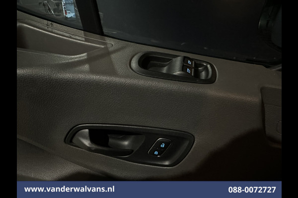 Ford Transit 2.0 TDCI 130pk L4H3 Jumbo Euro6 Airco | Camera | Navigatie | Apple Carplay | Cruisecontrol Android Auto, Parkeersensoren, Verwarmde voorruit, Stoelverwarming, Bijrijdersbank