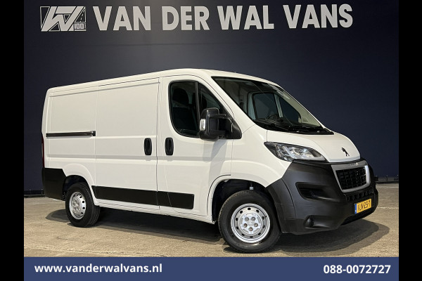 Peugeot Boxer 2.2 BlueHDi 120pk L1H1 Euro6 ** Airco | Camera | Navigatie | Trekhaak | Cruisecontrol Parkeersensoren, Bijrijdersbank