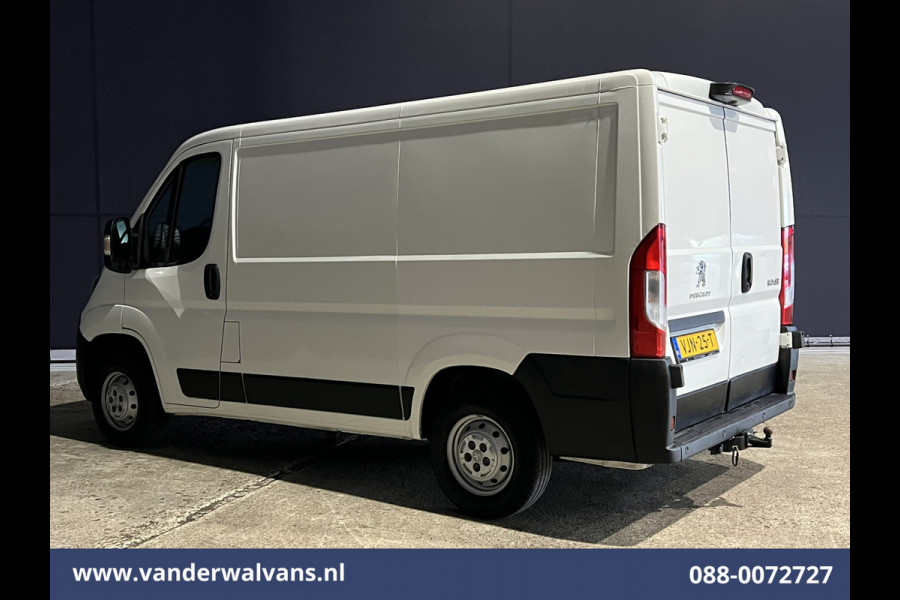 Peugeot Boxer 2.2 BlueHDi 120pk L1H1 Euro6 ** Airco | Camera | Navigatie | Trekhaak | Cruisecontrol Parkeersensoren, Bijrijdersbank