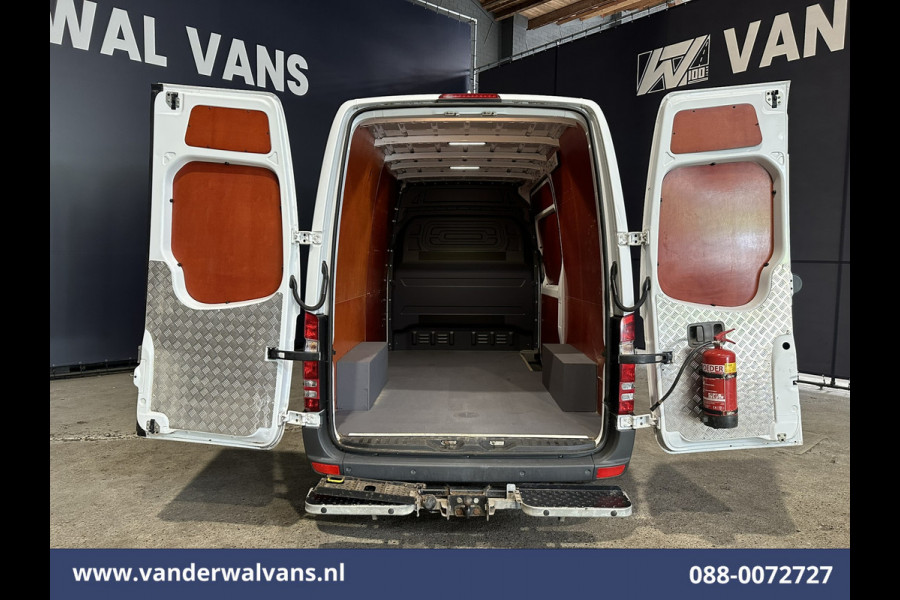 Mercedes-Benz Sprinter 316 CDI 163pk L2H2 Euro6 Airco | Cruisecontrol | 2800kg Trekhaak Parkeersensoren