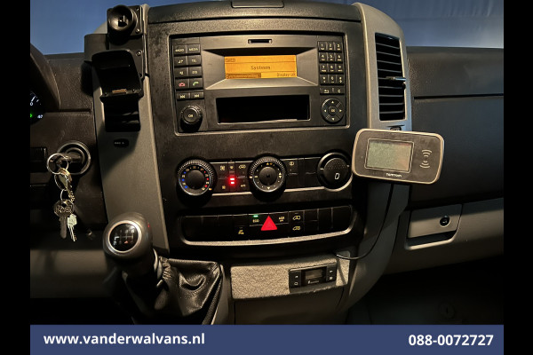Mercedes-Benz Sprinter 316 CDI 163pk L2H2 Euro6 Airco | Cruisecontrol | 2800kg Trekhaak Parkeersensoren