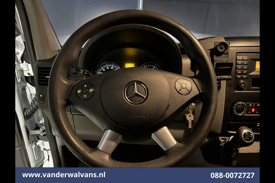 Mercedes-Benz Sprinter 316 CDI 163pk L2H2 Euro6 Airco | Cruisecontrol | 2800kg Trekhaak Parkeersensoren