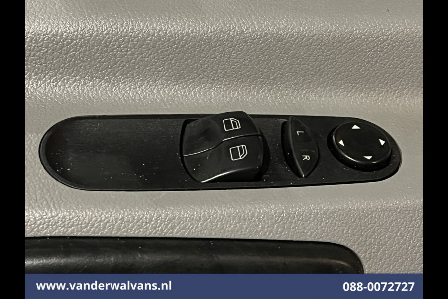 Mercedes-Benz Sprinter 316 CDI 163pk L2H2 Euro6 Airco | Cruisecontrol | 2800kg Trekhaak Parkeersensoren