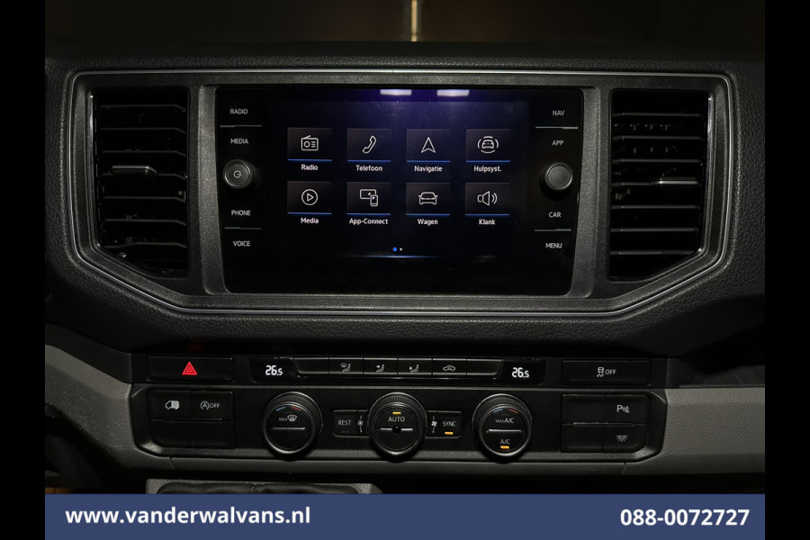 Volkswagen Crafter 2.0 TDI 141pk L3H2 L2H1 Euro6 Airco | 3000kg Trekhaak | Camera | Navigatie | Apple Carplay Android Auto, Cruisecontrol, Parkeersensoren, Dakdragers, Bijrijdersbank