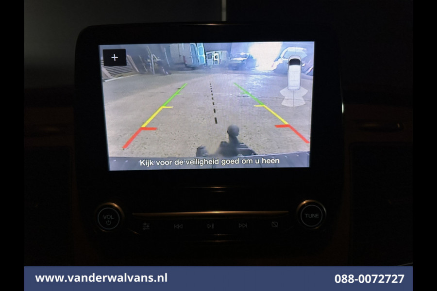 Ford Transit Custom 2.0 TDCI 130pk L1H1 Euro6 Airco | Camera | LED | Cruisecontrol | Apple Carplay | 2500kg Trekhaak Android Auto, Parkeersensoren, Stoelverwarming, Verwarmde voorruit, Bijrijdersbank