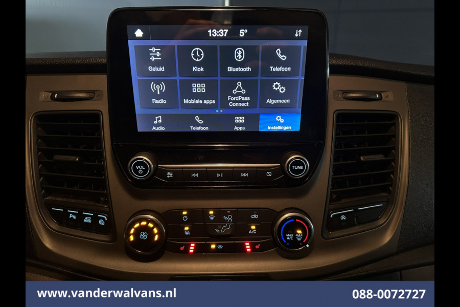 Ford Transit Custom 2.0 TDCI 130pk L1H1 Euro6 Airco | Camera | LED | Cruisecontrol | Apple Carplay | 2500kg Trekhaak Android Auto, Parkeersensoren, Stoelverwarming, Verwarmde voorruit, Bijrijdersbank