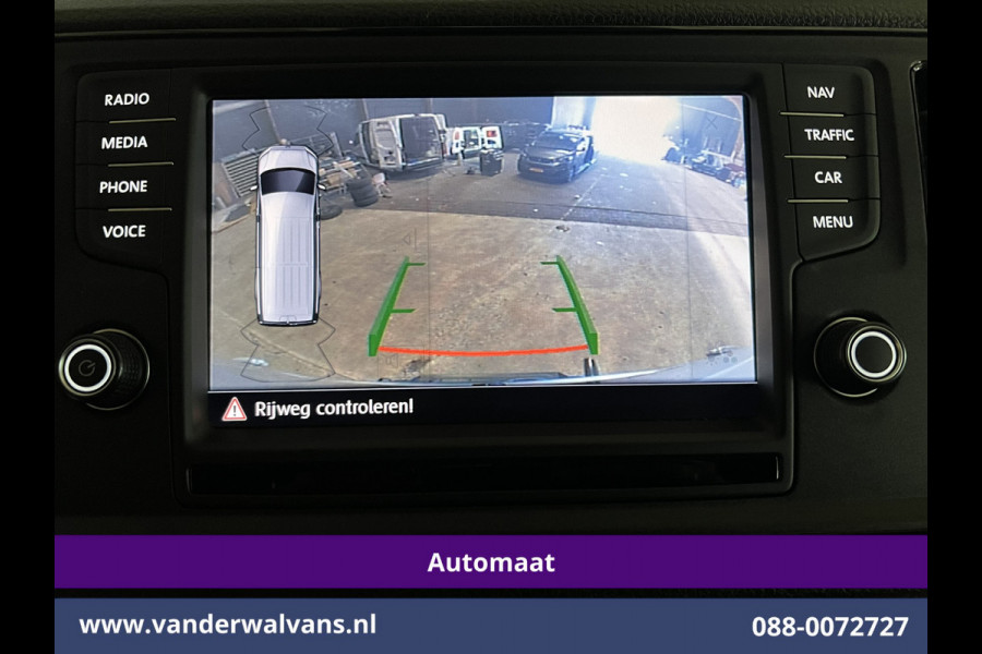 Volkswagen Crafter 2.0 TDI 177pk Automaat L3H3 L2H2 Euro6 Airco | Camera | Navigatie | LED | Apple Carplay | Andoid Auto, Cruisecontrol, Parkeersensoren, 3000kg trekvermogen, bijrijdersbank, zilver