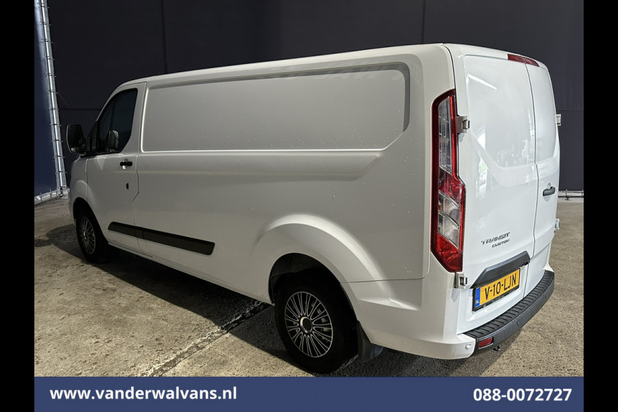 Ford Transit Custom 2.0 TDCI L2H1 Euro6 Airco | Camera | Navigatie | LED | Apple Carplay | Cruisecontrol Android Auto, Verwarmde voorruit, Parkeersensoren, Bijrijdersbank, 2670kg trekvermogen