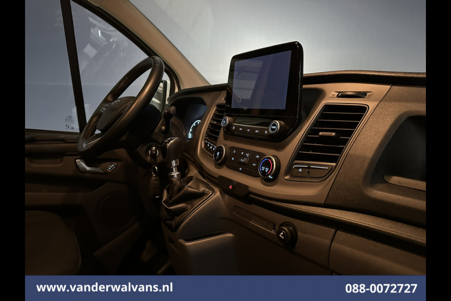 Ford Transit Custom 2.0 TDCI L2H1 Euro6 Airco | Camera | Navigatie | LED | Apple Carplay | Cruisecontrol Android Auto, Verwarmde voorruit, Parkeersensoren, Bijrijdersbank, 2670kg trekvermogen