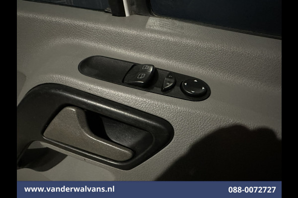 Mercedes-Benz Sprinter 316 CDI 163 pk L2H2 Euro6 Airco | Omvormer | Camera | 2800kg Trekhaak Cruisecontrol, Chauffeursstoel