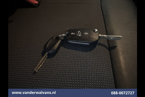 Peugeot Expert 2.0 BlueHDI 123pk L1H1 Euro6 Airco | Navigatie | Apple Carplay | Imperiaal | 2500kg Trekhaak Cruisecontrol, Android Auto, Parkeersensoren, Bijrijdersbank