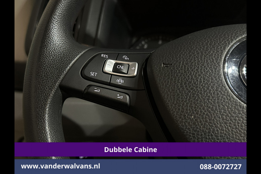 Volkswagen Crafter 2.0 TDI 140 pk Pick up Open laadbak Dubbele Cabine Euro6 Airco | 7-Zits | Navigatie | 2800kg Trekhaak Apple Carplay, Android Auto, Cruisecontrol, Chauffeursstoel