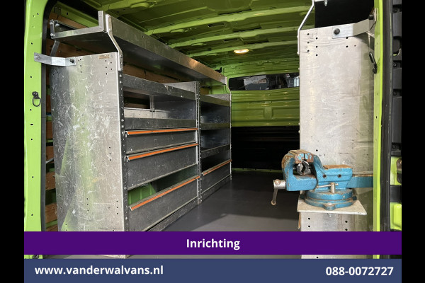 Renault Trafic 1.6 dCi L2H1 inrichting Euro6 Airco | Imperiaal | Trekhaak | Navigatie | Parkeersensoren | Bijrijdersbank Cruisecontrol