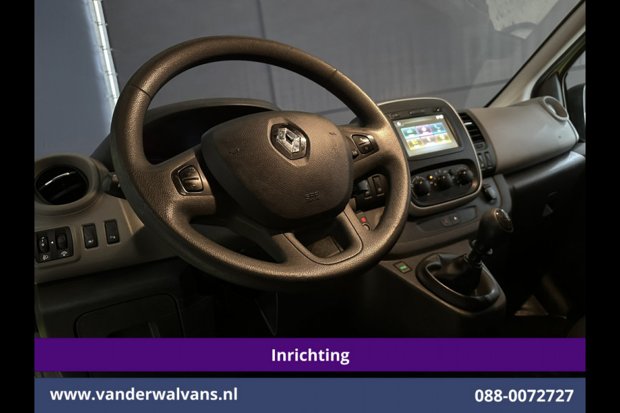 Renault Trafic 1.6 dCi L2H1 inrichting Euro6 Airco | Imperiaal | Trekhaak | Navigatie | Parkeersensoren | Bijrijdersbank Cruisecontrol