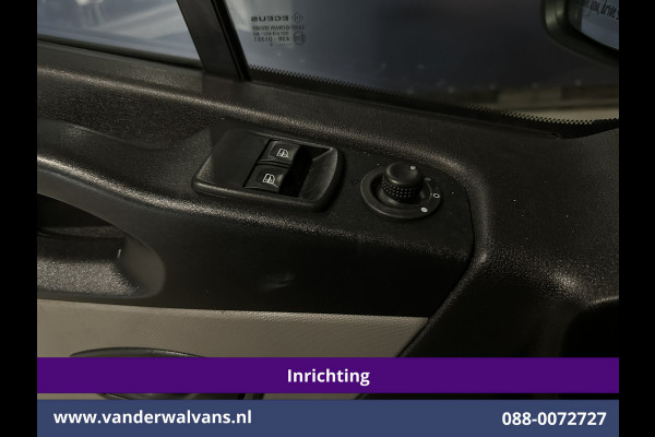 Renault Trafic 1.6 dCi L2H1 inrichting Euro6 Airco | Imperiaal | Trekhaak | Navigatie | Parkeersensoren | Bijrijdersbank Cruisecontrol
