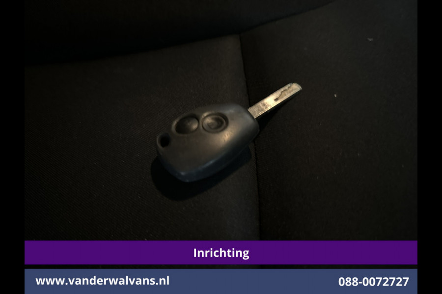 Renault Trafic 1.6 dCi L2H1 inrichting Euro6 Airco | Imperiaal | Trekhaak | Navigatie | Parkeersensoren | Bijrijdersbank Cruisecontrol