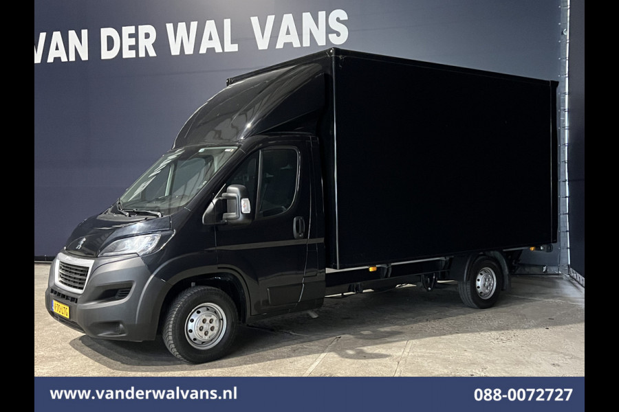 Peugeot Boxer 2.0 BlueHDI 141pk Bakwagen Laadklep Euro6 Airco | Camera | Cruisecontrol | Chauffeursstoel Bijrijdersbank
