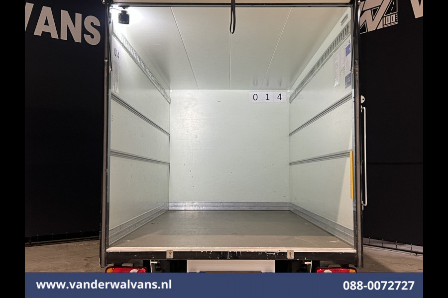 Peugeot Boxer 2.0 BlueHDI 141pk Bakwagen Laadklep Euro6 Airco | Camera | Cruisecontrol | Chauffeursstoel Bijrijdersbank