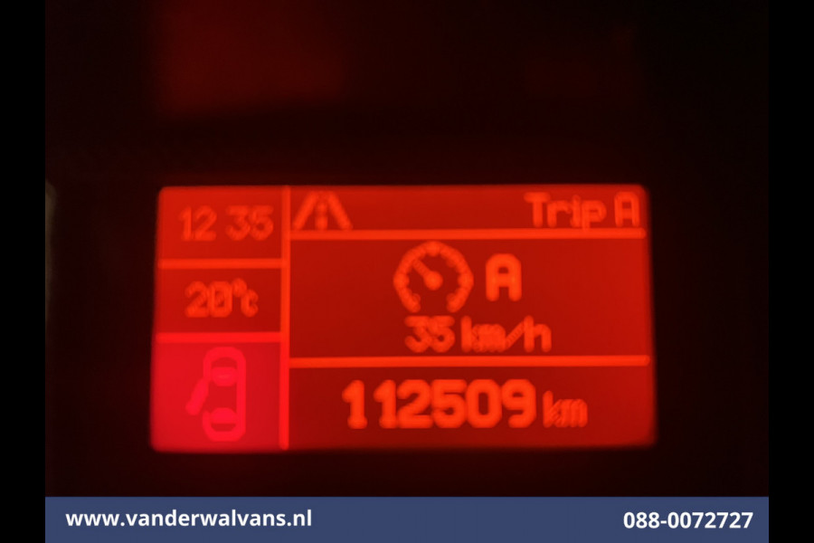 Peugeot Boxer 2.0 BlueHDI 141pk Bakwagen Laadklep Euro6 Airco | Camera | Cruisecontrol | Chauffeursstoel Bijrijdersbank