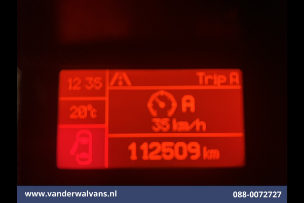 Peugeot Boxer 2.0 BlueHDI 141pk Bakwagen Laadklep Euro6 Airco | Camera | Cruisecontrol | Chauffeursstoel Bijrijdersbank