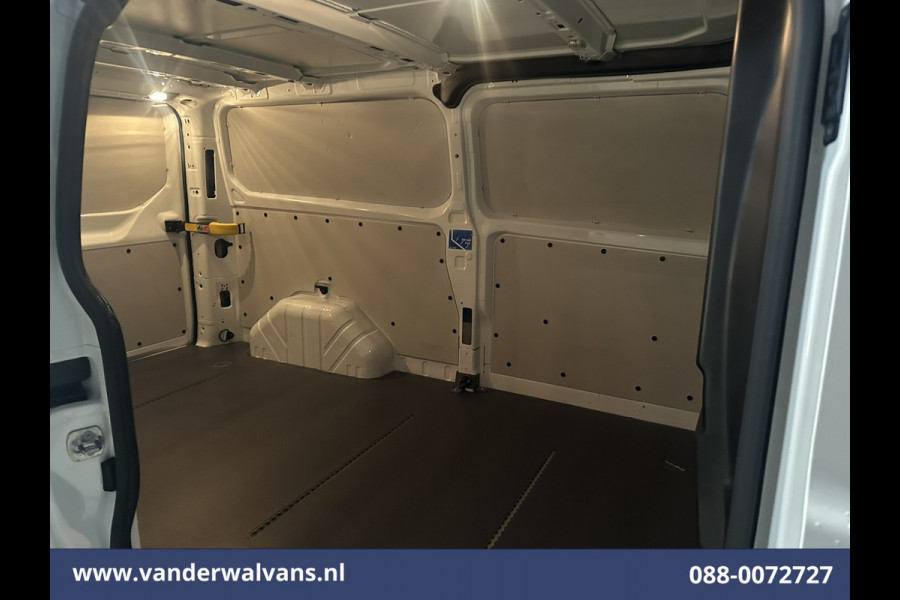 Ford Transit Custom 2.0 TDCI 130 pk L2H1 Euro6 Airco | Android Auto | Cruisecontrol | Multimedia scherm | Parkeersensoren Verwarmde voorruit, Stoelverwarming, 2800kg trekvermogen, Bijrijdersbank