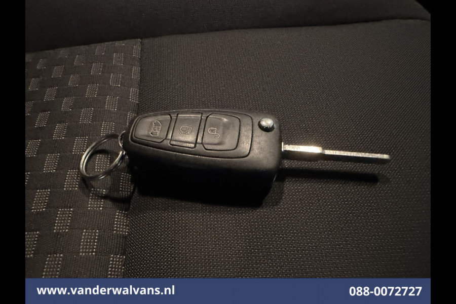 Ford Transit Custom 2.0 TDCI 130 pk L2H1 Euro6 Airco | Android Auto | Cruisecontrol | Multimedia scherm | Parkeersensoren Verwarmde voorruit, Stoelverwarming, 2800kg trekvermogen, Bijrijdersbank