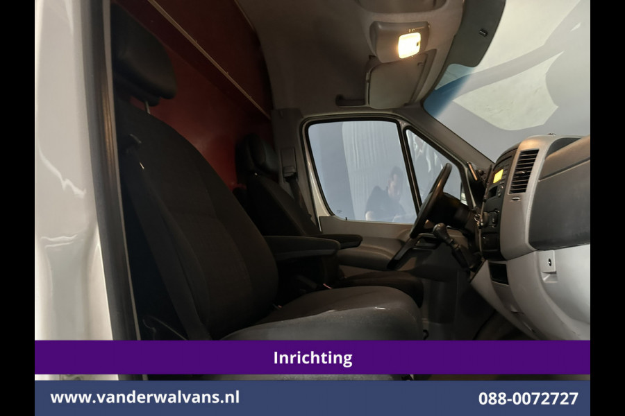 Mercedes-Benz Sprinter 316 CDI 164pk L2H2 Inrichting Euro6 Airco | 2800kg Trekhaak | Cruisecontrol | Parkeersensoren Chauffeursstoel