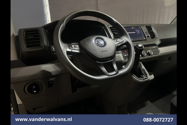 Volkswagen Crafter 2.0 TDI 140pk L3H3 (oude L2H2) Euro6 Airco | Camera | Cruisecontrol | Apple Carplay | bijrijdersbank android auto, chauffeursstoel, 3000kg trekvermogen