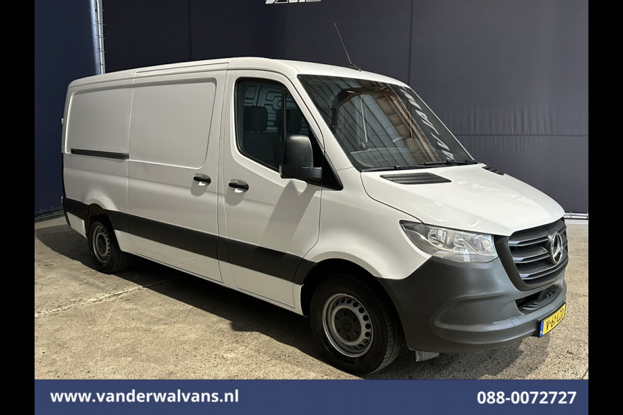 Mercedes-Benz Sprinter 314 CDI 143pk L2H1 Euro6 Airco | Camera | Apple Carplay | Android Auto Mbux, Trekhaak, Bijrijdersbank
