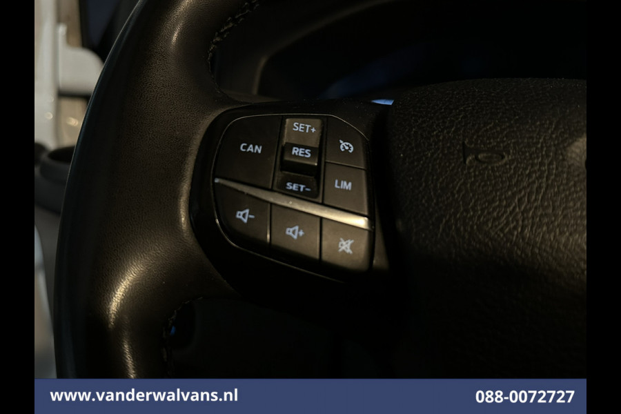 Ford Transit Custom 2.0 TDCI 130pk L2H1 Euro6 Airco | Camera | Navigatie | LED | Apple Carplay | Android Auto Cruisecontrol, Stoelverwarming, Verwarmde voorruit, Parkeersensoren, Bijrijdersbank, 2800kg trekvermogen