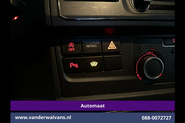 Volkswagen Transporter 2.0 TDI 150pk Automaat L2H1 Inrichting Euro6 Airco | Navigatie | LM Velgen | 2500kg Trekhaak Verwarmde voorruit, Cruisecontrol