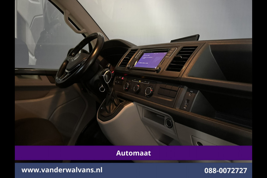 Volkswagen Transporter 2.0 TDI 150pk Automaat L2H1 Inrichting Euro6 Airco | Navigatie | LM Velgen | 2500kg Trekhaak Verwarmde voorruit, Cruisecontrol