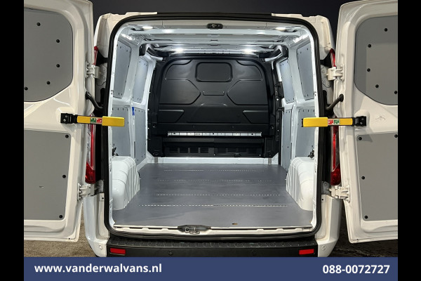 Ford Transit Custom 2.0 TDCI L2H1 Euro6 Airco | Navigatie | Camera | LED | Cruisecontrol | Verwarmde voorruit 2800kg trekvermogen, Stoelverwarming, Parkeersensoren, Bijrijdersbank