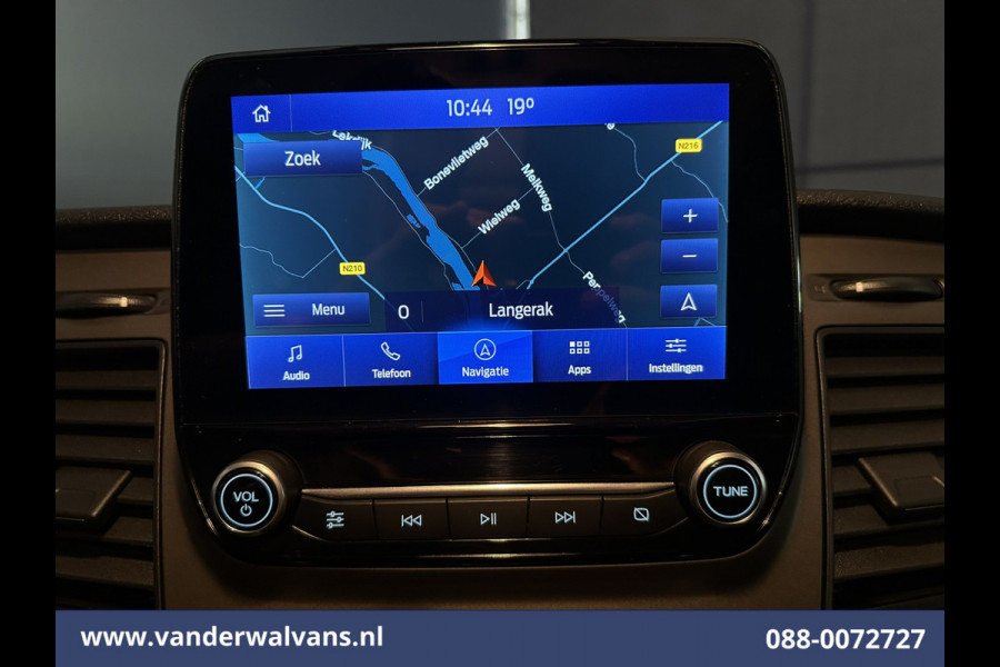 Ford Transit Custom 2.0 TDCI L2H1 Euro6 Airco | Navigatie | Camera | LED | Cruisecontrol | Verwarmde voorruit 2800kg trekvermogen, Stoelverwarming, Parkeersensoren, Bijrijdersbank