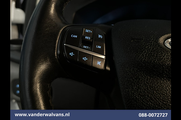 Ford Transit Custom 2.0 TDCI L2H1 Euro6 Airco | Navigatie | Camera | LED | Cruisecontrol | Verwarmde voorruit 2800kg trekvermogen, Stoelverwarming, Parkeersensoren, Bijrijdersbank