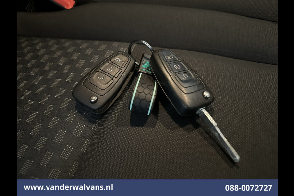 Ford Transit Custom 2.0 TDCI L2H1 Euro6 Airco | Navigatie | Camera | LED | Cruisecontrol | Verwarmde voorruit 2800kg trekvermogen, Stoelverwarming, Parkeersensoren, Bijrijdersbank