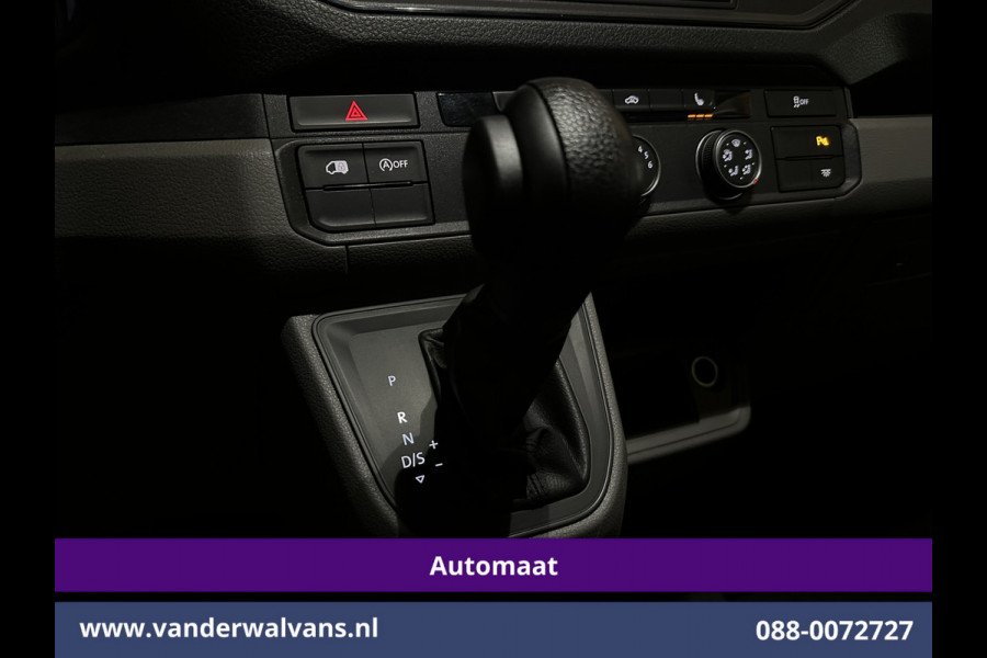 Volkswagen Crafter 2.0 TDI 141pk Automaat L3H3 L2H2 Euro6 Airco | Massagestoel | Camera | Navigatie | 3000kg Trekhaak | Cruisecontrol Chauffeursstoel, Parkeersensoren, Stoelverwarming, Bijrijdersbank