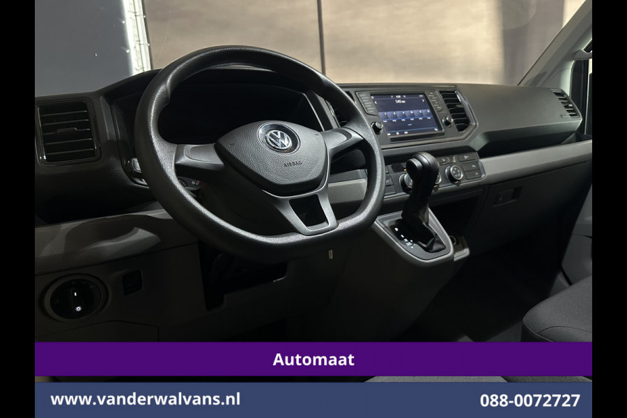 Volkswagen Crafter 2.0 TDI 141pk Automaat L3H3 L2H2 Euro6 Airco | Massagestoel | Camera | Navigatie | 3000kg Trekhaak | Cruisecontrol Chauffeursstoel, Parkeersensoren, Stoelverwarming, Bijrijdersbank