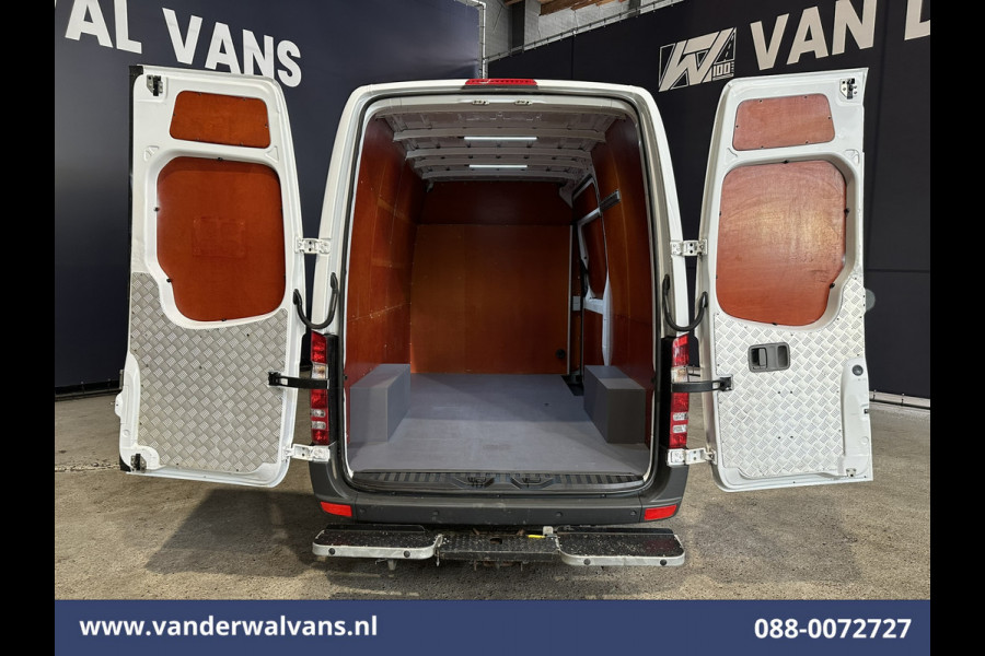 Mercedes-Benz Sprinter 316 CDI 164pk L2H2 Euro6 Airco | 2800kg Trekhaak | Cruisecontrol, Parkeersensoren, Chauffeursstoel