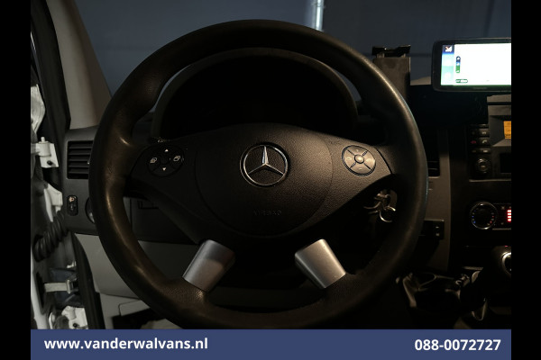 Mercedes-Benz Sprinter 316 CDI 164pk L2H2 Euro6 Airco | 2800kg Trekhaak | Cruisecontrol, Parkeersensoren, Chauffeursstoel