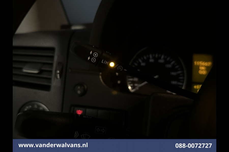 Mercedes-Benz Sprinter 316 CDI 164pk L2H2 Euro6 Airco | 2800kg Trekhaak | Cruisecontrol, Parkeersensoren, Chauffeursstoel