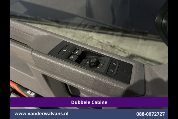 Volkswagen Transporter 2.0 TDI L2H1 Dubbele Cabine Euro6 Airco | 5-Zits | Navigatie | 2200kg Trekhaak | Apple Carplay Android Auto, Cruisecontrol, Parkeersensoren