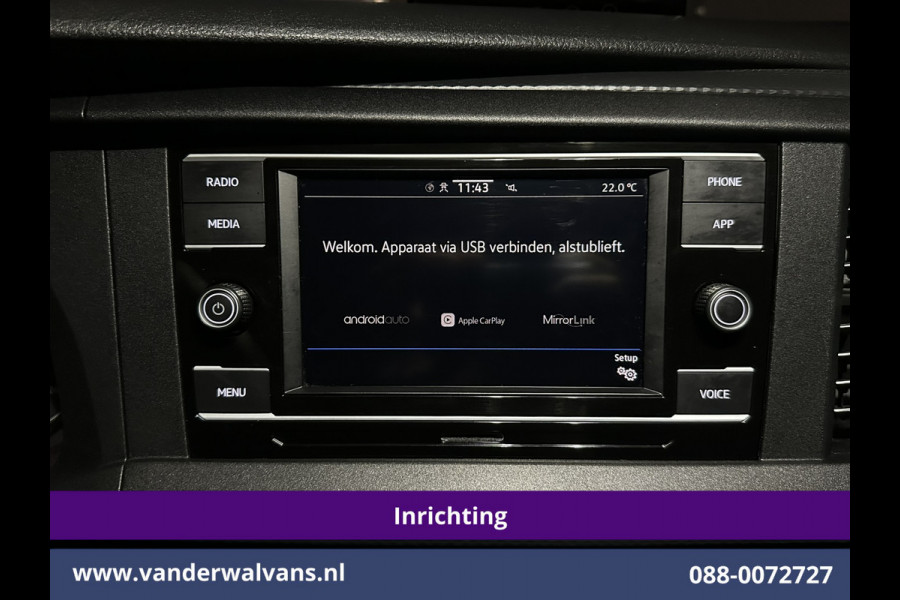 Volkswagen Transporter 2.0 TDI 150pk L2H1 Inrichting Euro6 Airco | Camera | Apple Carplay | Android Auto | 2500kg Trekhaak, Cruisecontrol, Parkeersensoren