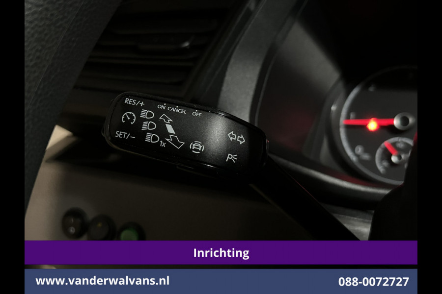 Volkswagen Transporter 2.0 TDI 150pk L2H1 Inrichting Euro6 Airco | Camera | Apple Carplay | Android Auto | 2500kg Trekhaak, Cruisecontrol, Parkeersensoren