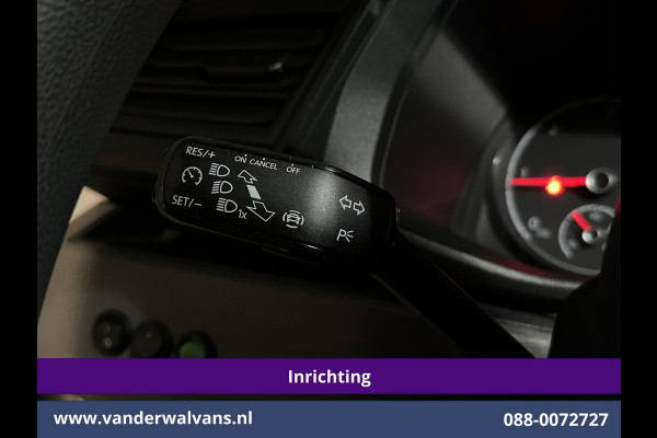 Volkswagen Transporter 2.0 TDI 150pk L2H1 Inrichting Euro6 Airco | Camera | Apple Carplay | Android Auto | 2500kg Trekhaak, Cruisecontrol, Parkeersensoren