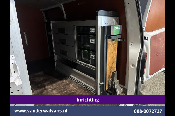 Volkswagen Transporter 2.0 TDI 150pk L2H1 Inrichting Euro6 Airco | Camera | Apple Carplay | Android Auto | 2500kg Trekhaak, Cruisecontrol, Parkeersensoren